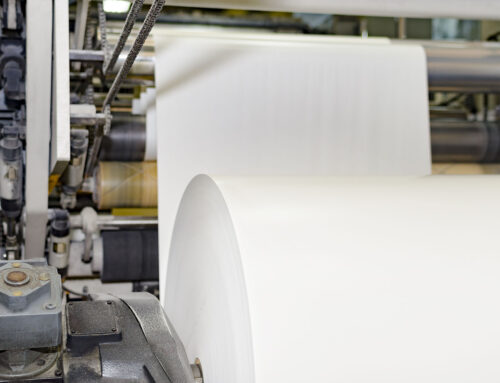 Redução de Impactos Ambientais na Indústria de Papel com o Uso de Bombas Dosadoras de Alta Eficiência